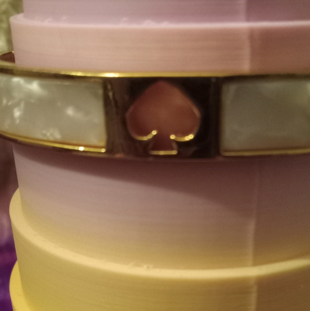 Kate Spade Hole Punch Spade Gold Mother Of Pearl Hinge Bangle Bracelet/Dust Bag - Picture 3 of 7